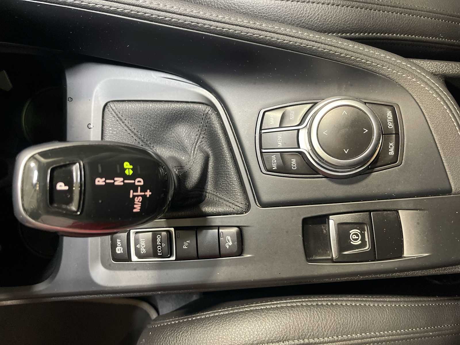 Used 2020 Alpine White BMW xDrive28i image 17