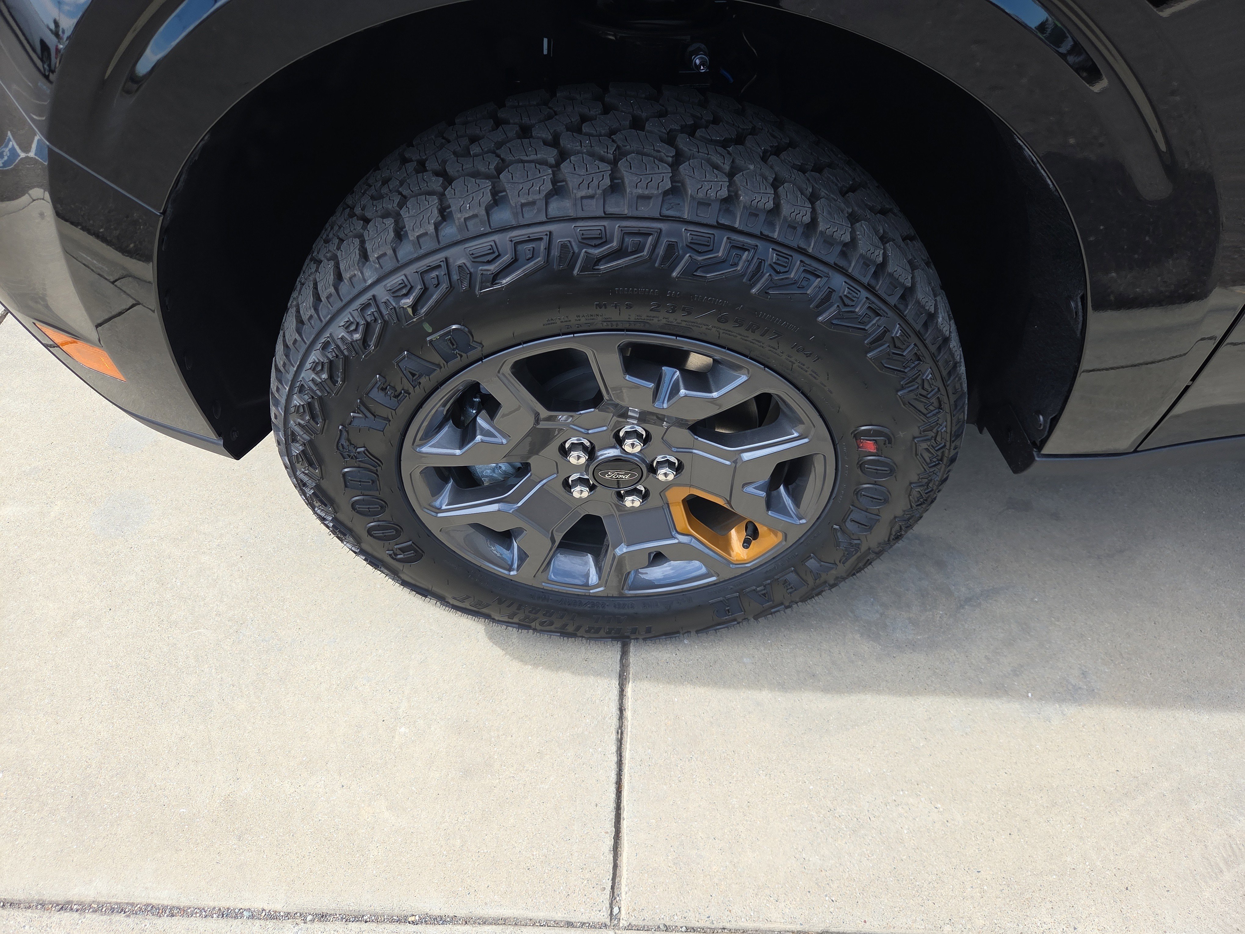 New 2026 Shadow Black Ford Tremor® image 9