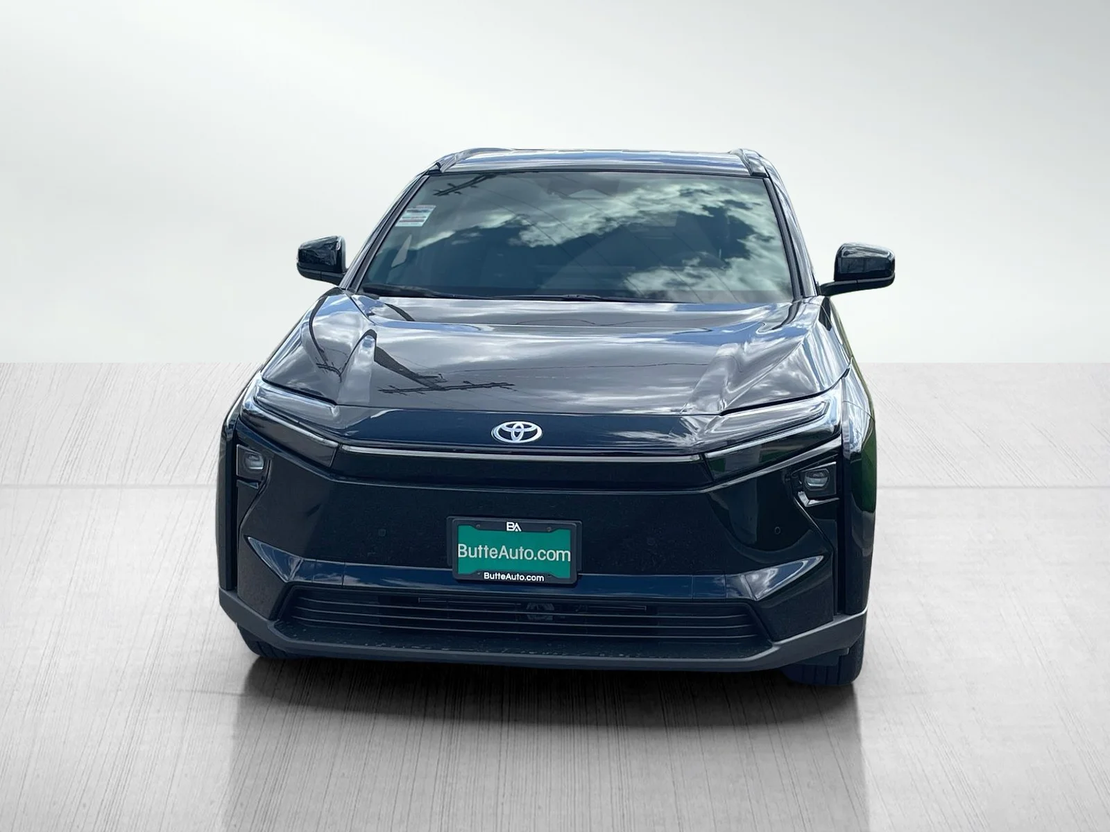 New 2026 Midnight Black Metallic Toyota XLE Plus image 8