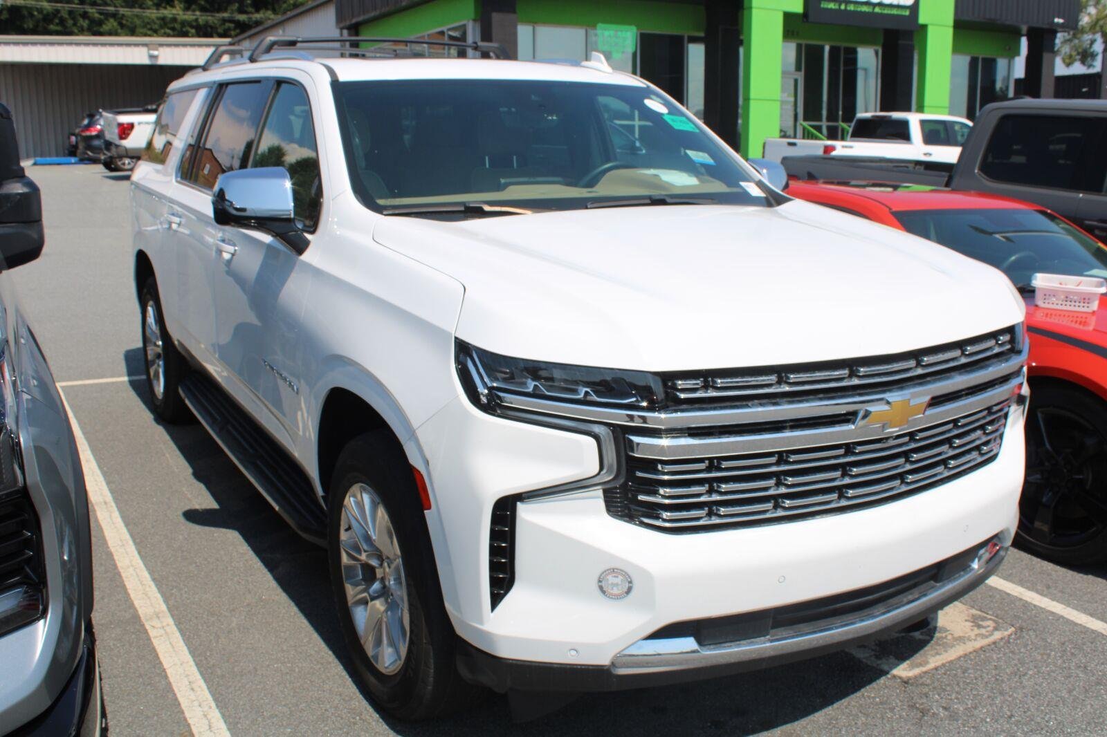 Used 2024 Summit White Chevrolet Premier image 3