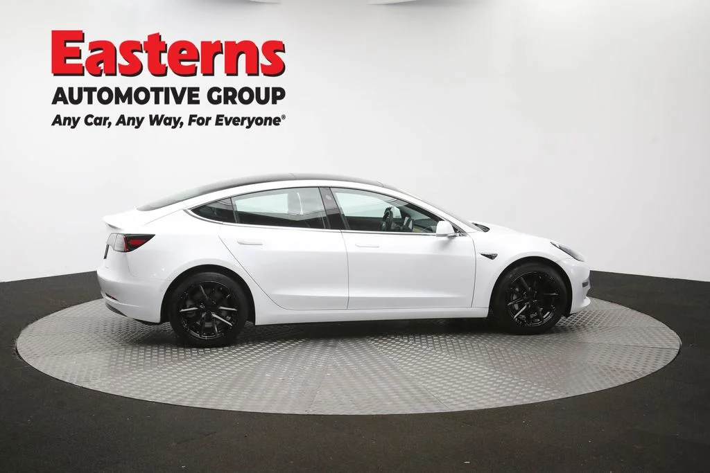 Used 2019 White Tesla Standard Range Plus image 40
