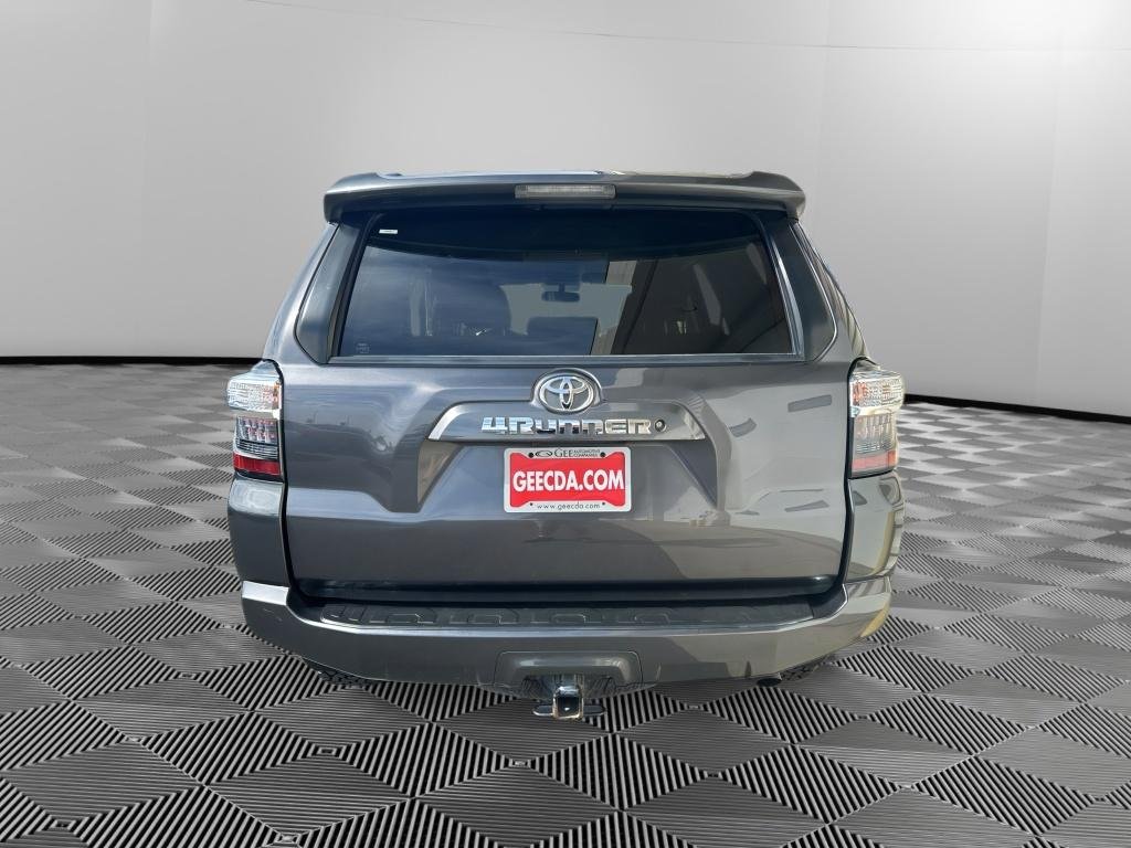 Used 2019 Magnetic Gray Metallic Toyota SR5 image 5