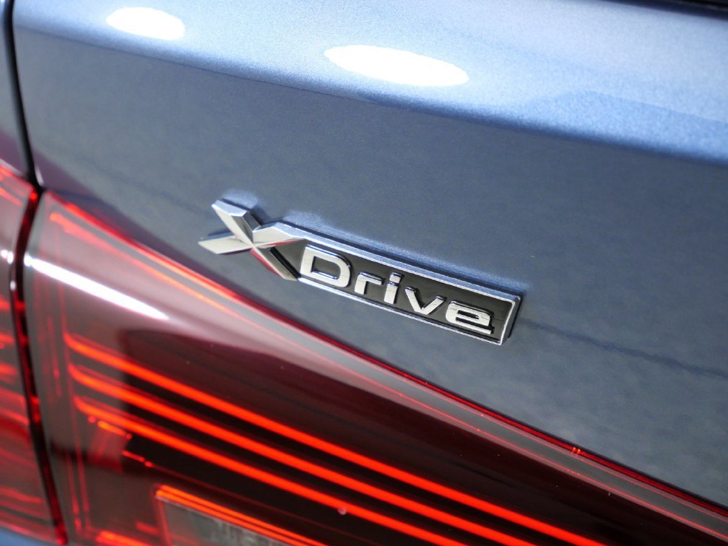 Used 2027 Arctic Race Blue metallic BMW 430i xDrive image 14
