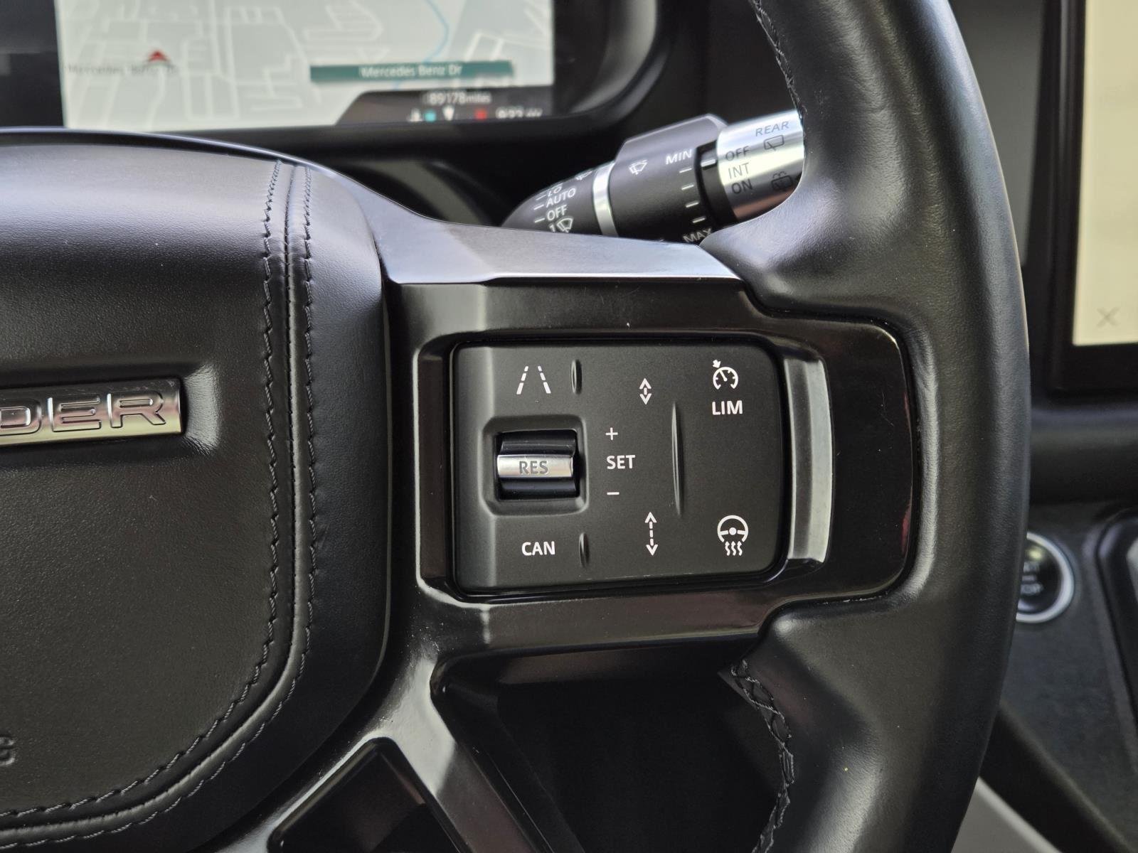 Used 2022 Carpathian Grey Premium Metallic Land Rover X-Dynamic image 23
