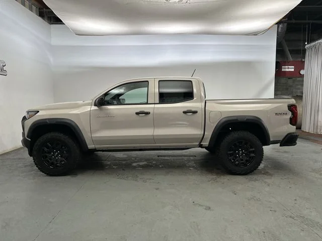 Used 2026 White Chevrolet Trail Boss image 6