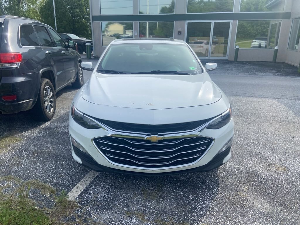 Used 2023 Summit White Chevrolet LT image 2