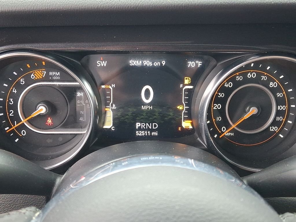 Used 2022 Gray Jeep Unlimited Sahara Altitude image 21
