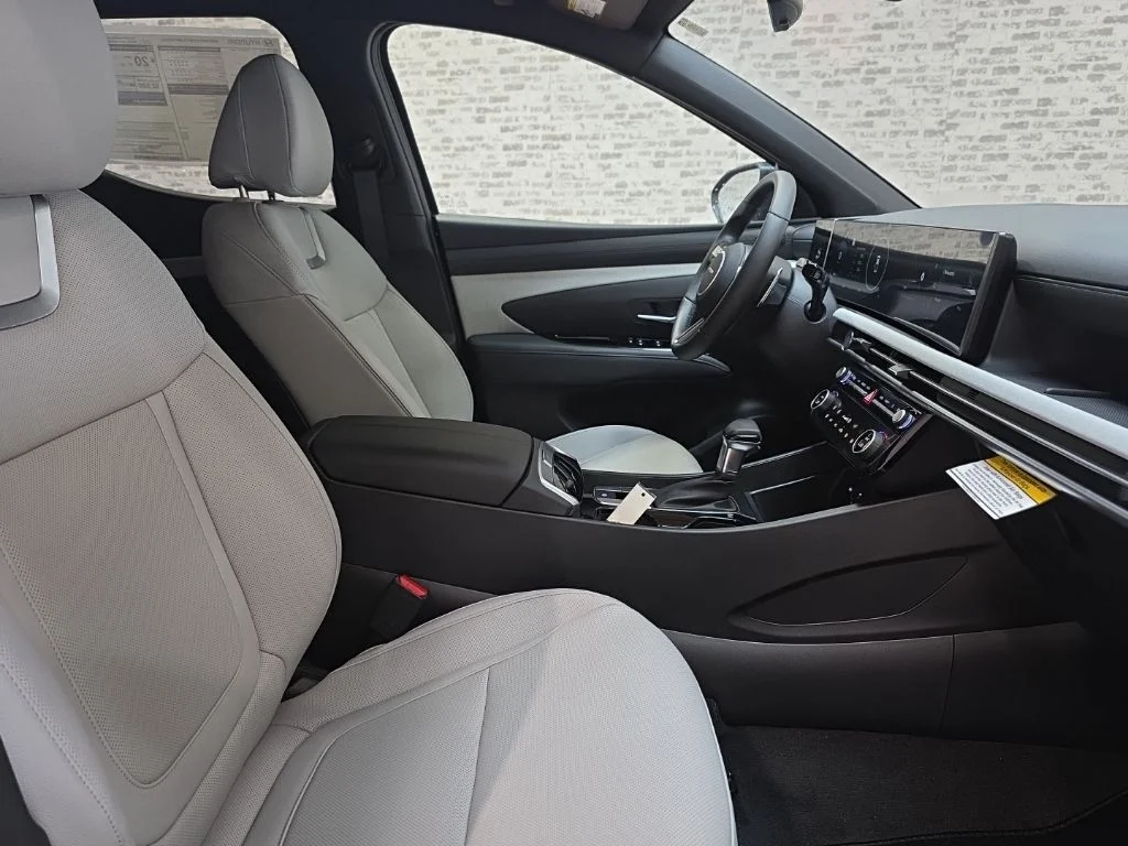 New 2026 Phantom Black Hyundai Limited image 8