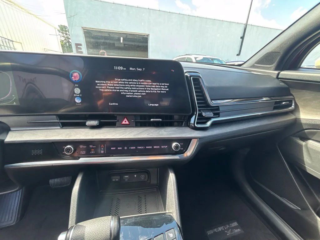 Used 2023 Red Kia X-Line image 15
