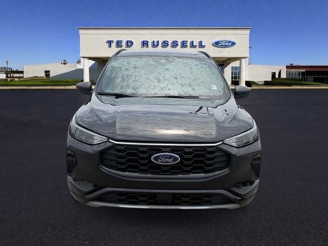 Used 2024 Black Metallic Ford ST-Line image 2