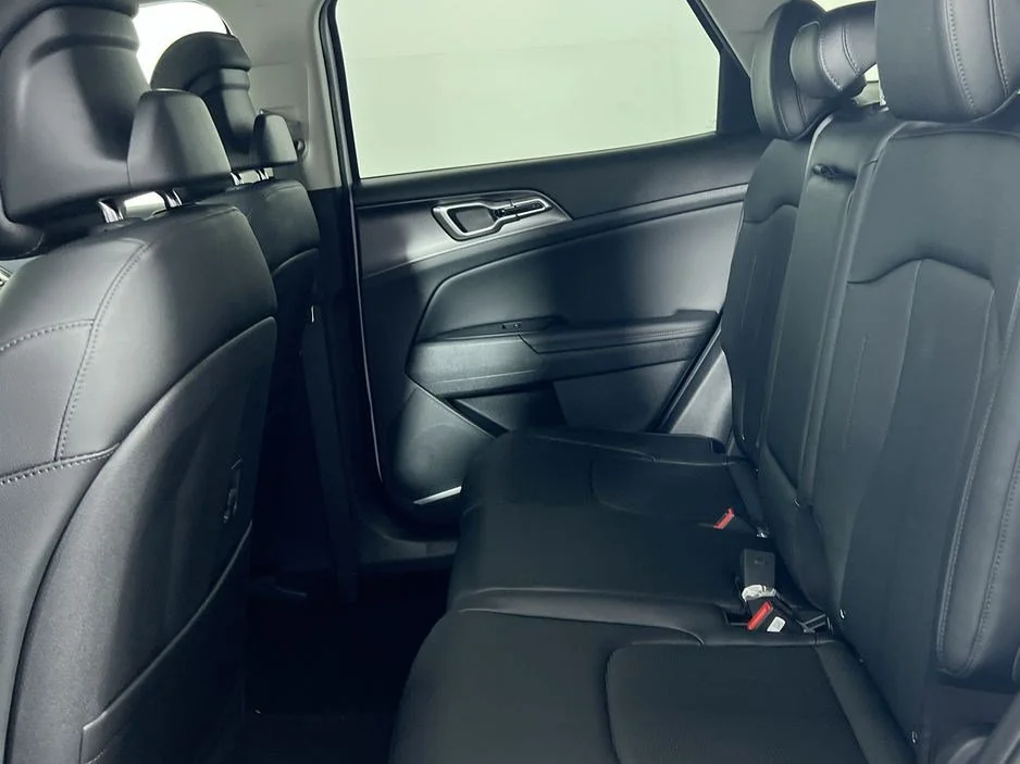 New 2026 Gravity Gray Kia EX image 27