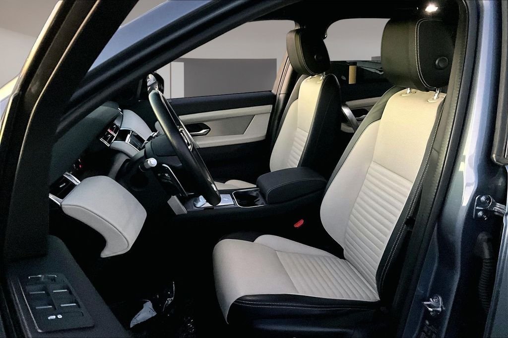 Used 2022 Blue Land Rover S R-Dynamic image 19