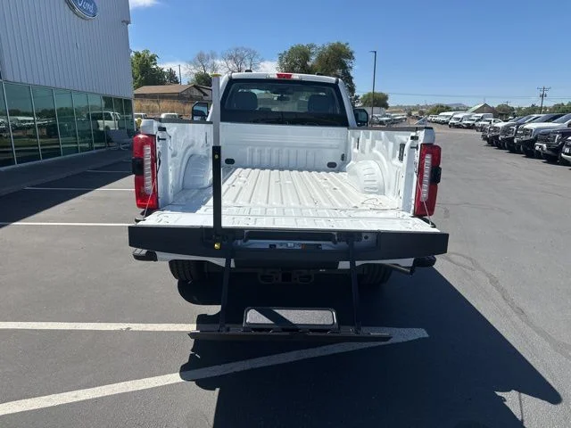 2025 Ford F-350 Super Duty XL - Photo 11