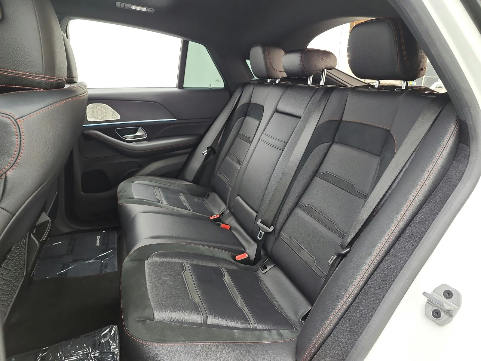 Used 2021 Polar White Mercedes-Benz AMG® GLE 53 4MATIC Coupe image 23