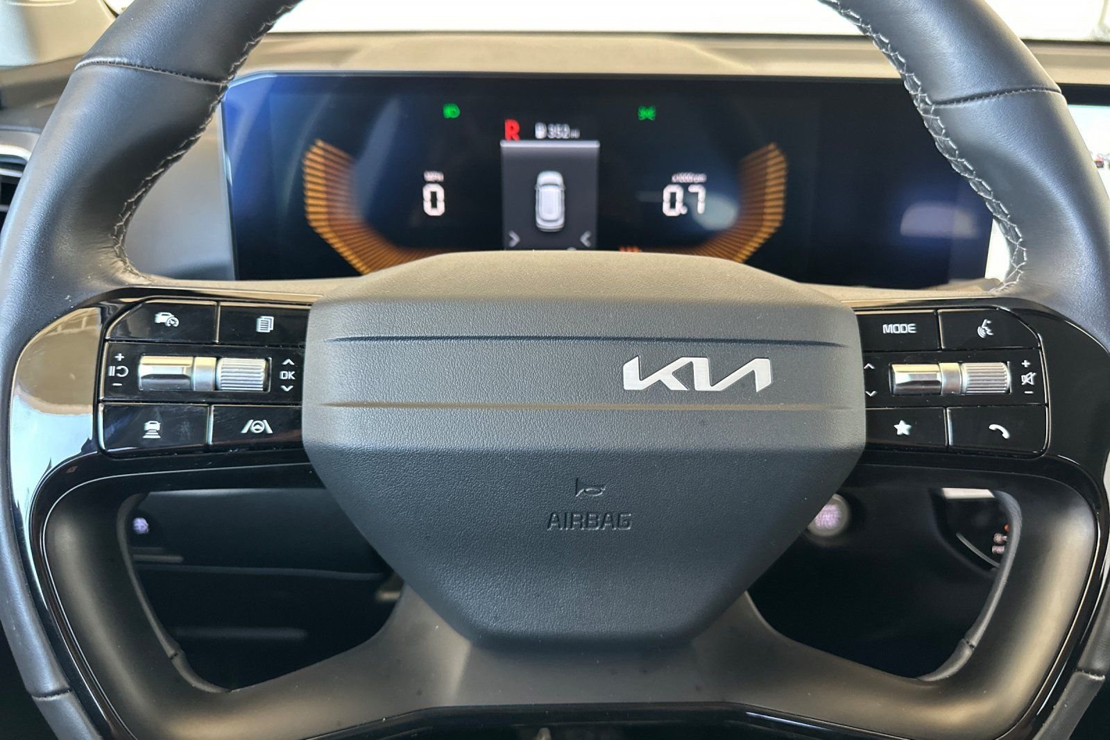 Used 2026 White Kia LX image 25