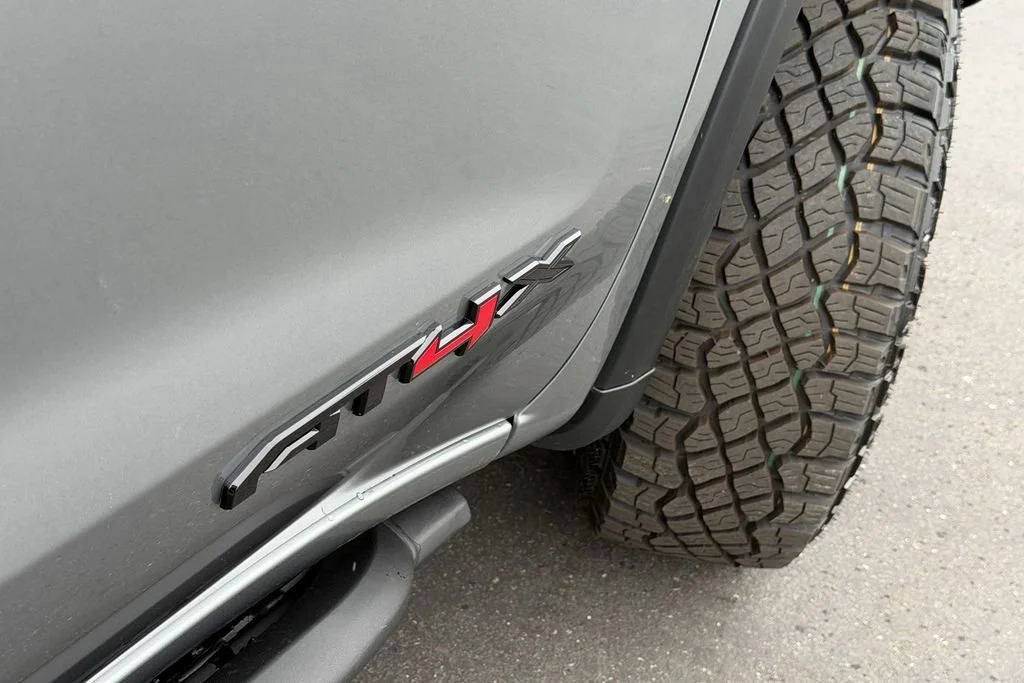 New 2026 Sterling Metallic GMC AT4X image 6