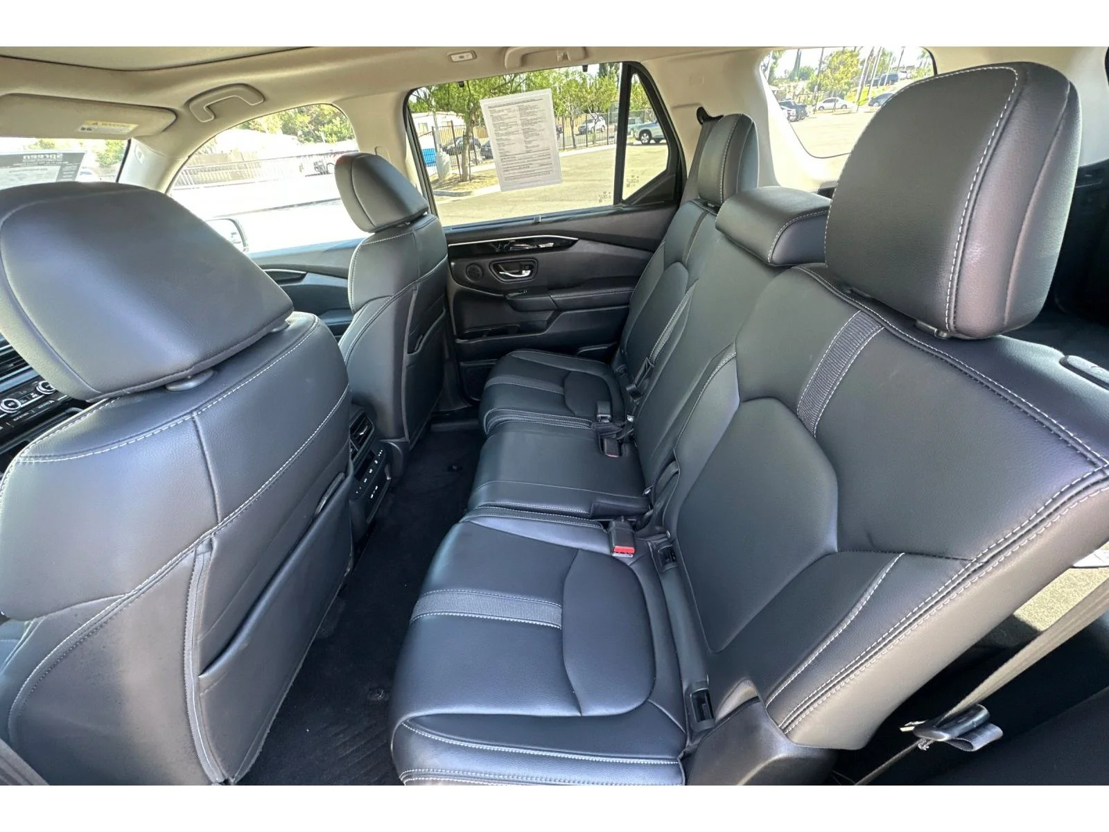 Used 2024 Crystal Black Pearl Honda Touring image 14