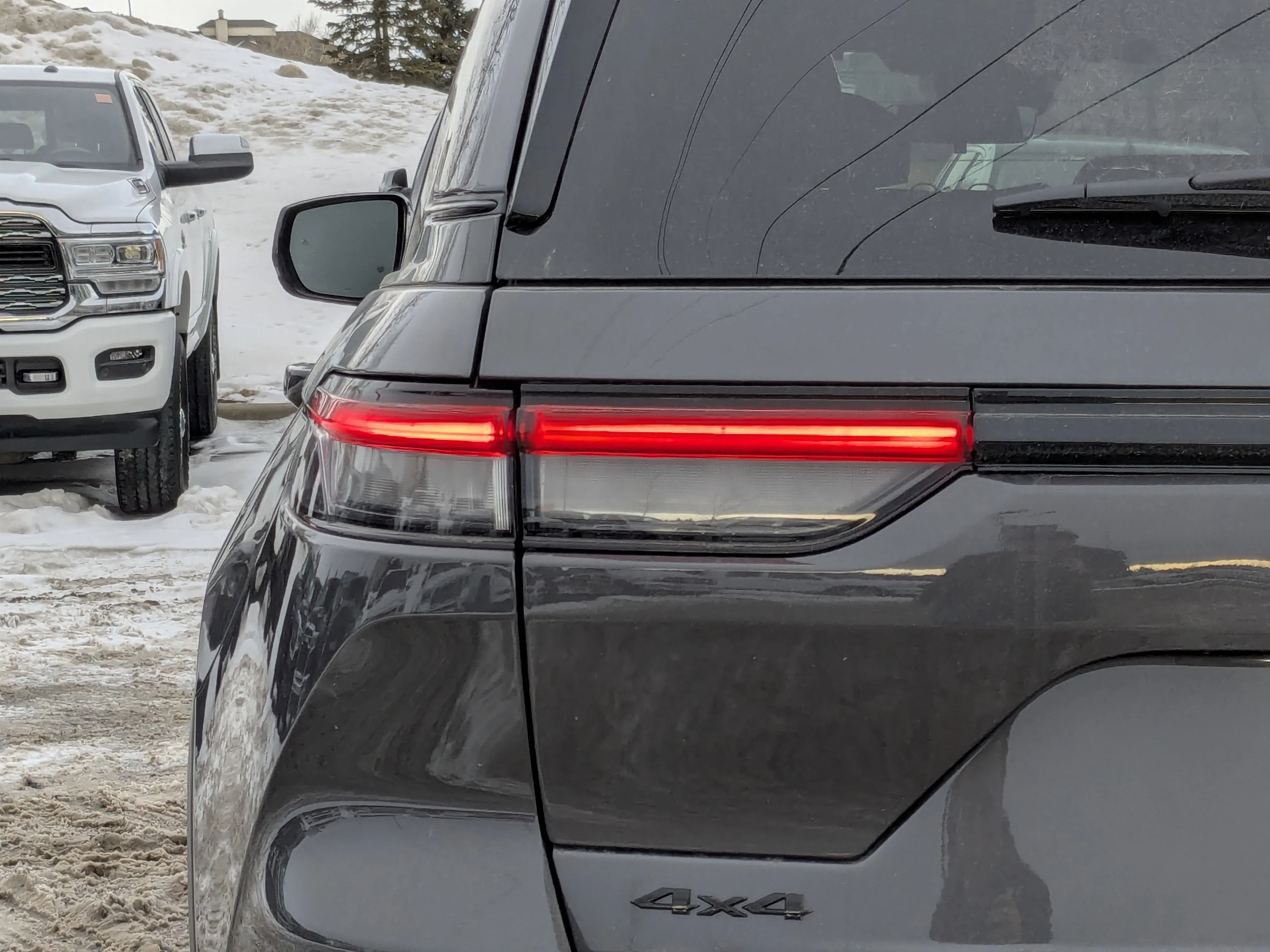 New 2025 Grey Jeep Altitude - - POWER SUNROOF - POWER LIFTGATE - ADAPTIVE CRUISE & TONS MORE! image 11