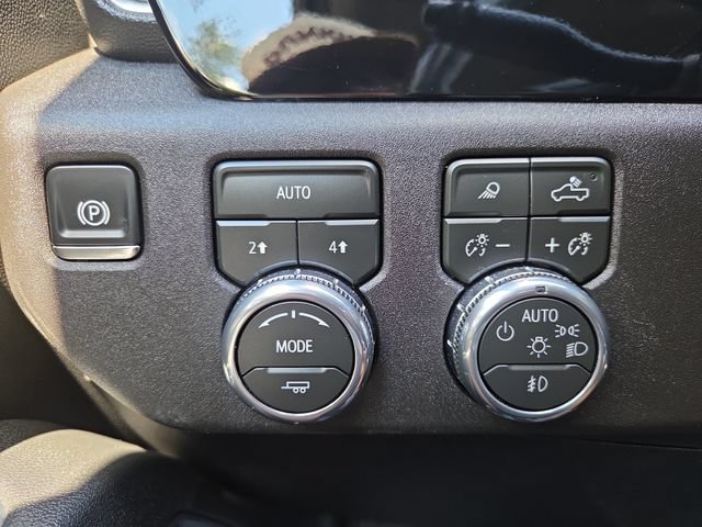 Used 2026 Summit White GMC SLT image 11