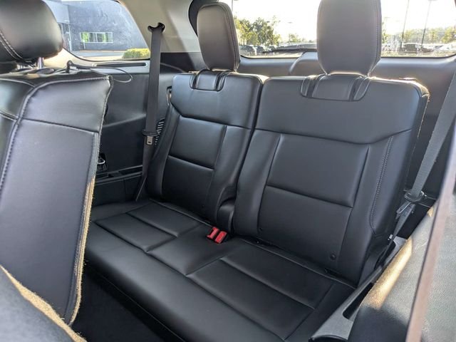 Used 2023 White Ford XLT image 13