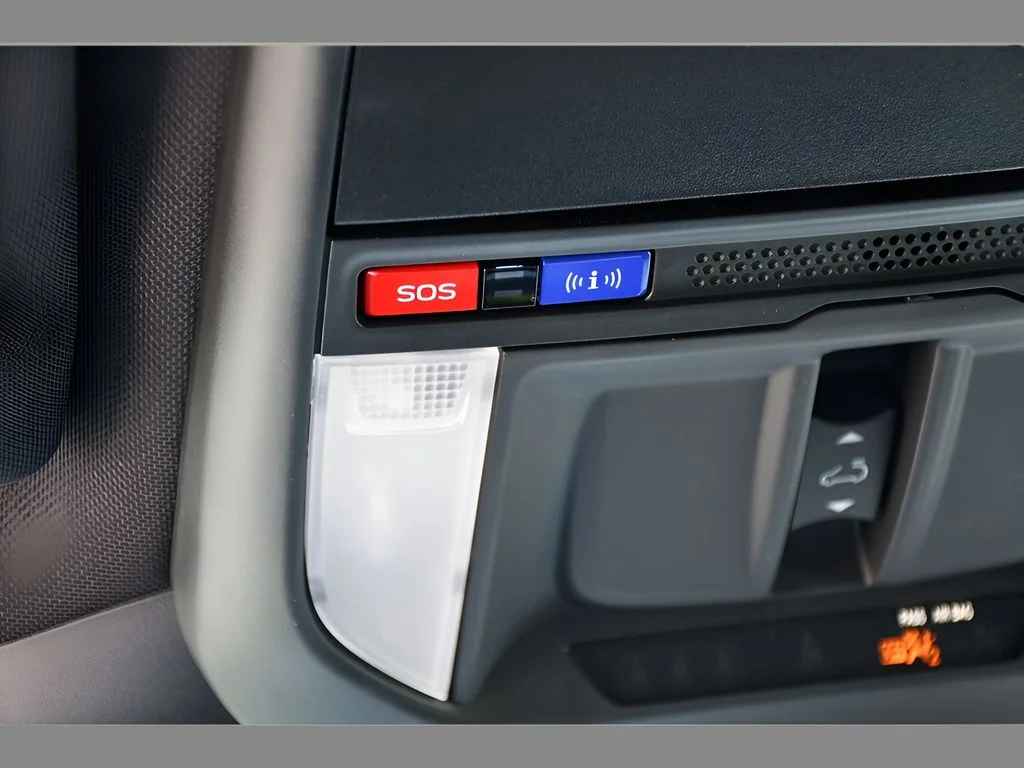 Used 2026 Black Subaru Sport Hybrid image 36