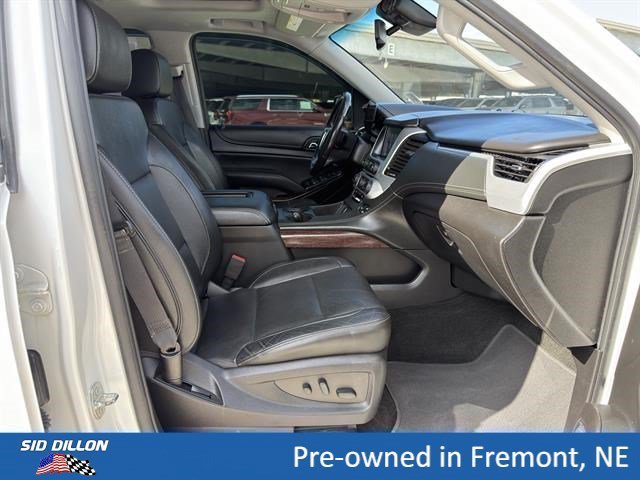 Used 2018 White Frost Tricoat GMC SLT image 18