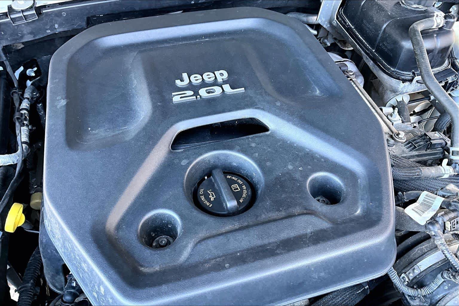 Used 2022 Bright White Clearcoat Jeep Unlimited Rubicon image 29