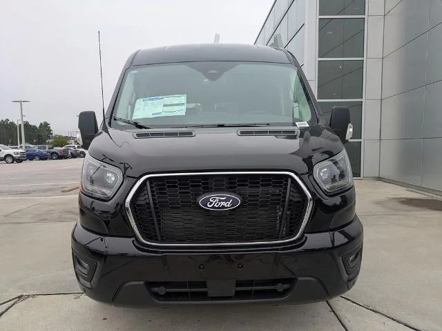 New 2026 Agate Black Metallic Ford XLT image 40