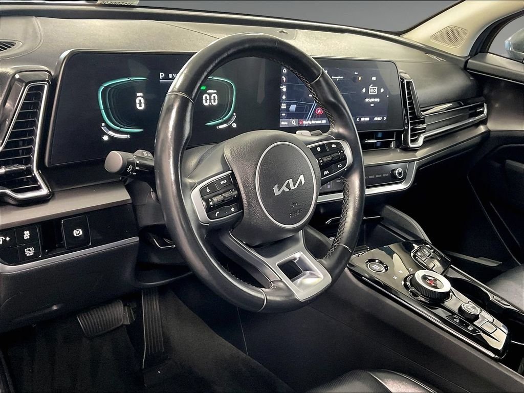 Used 2023 Gray Kia EX image 8