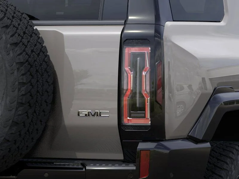 2026 GMC HUMMER EV 2X - Photo 11