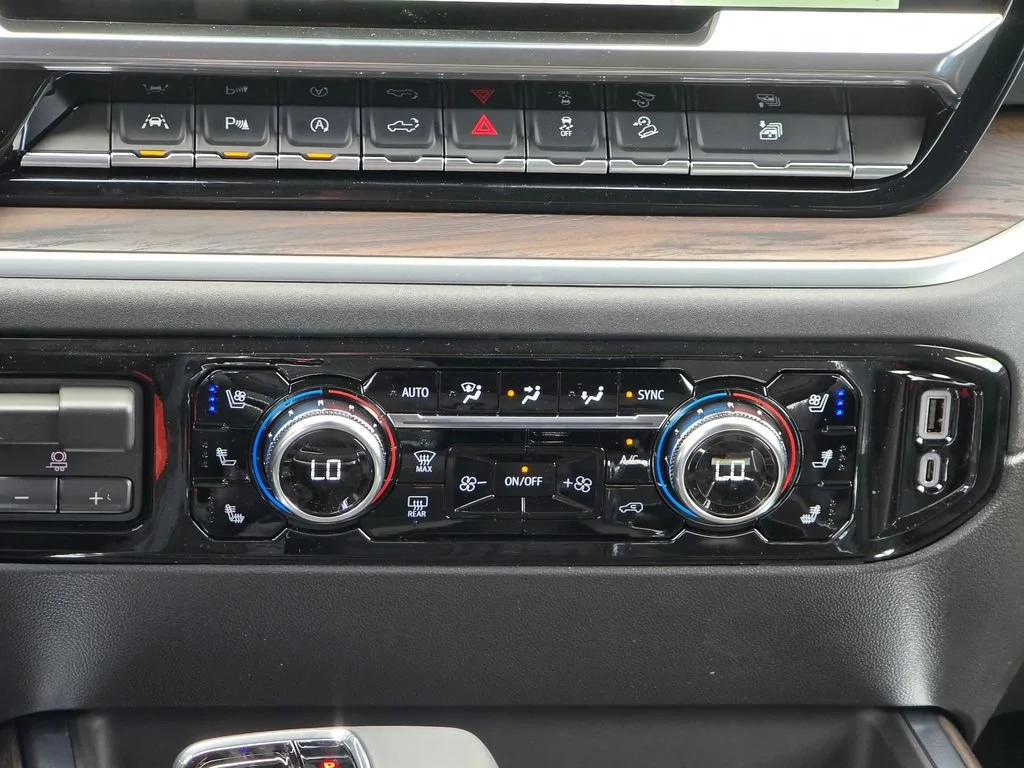 2026 GMC Sierra 1500 SLT - Photo 20