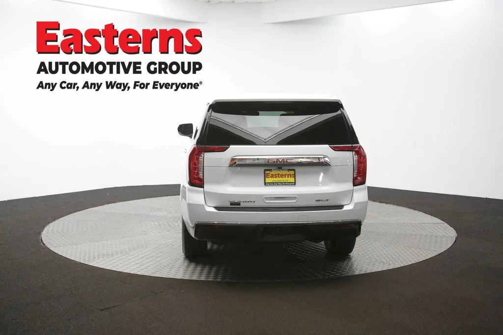 Used 2023 White GMC SLT image 41