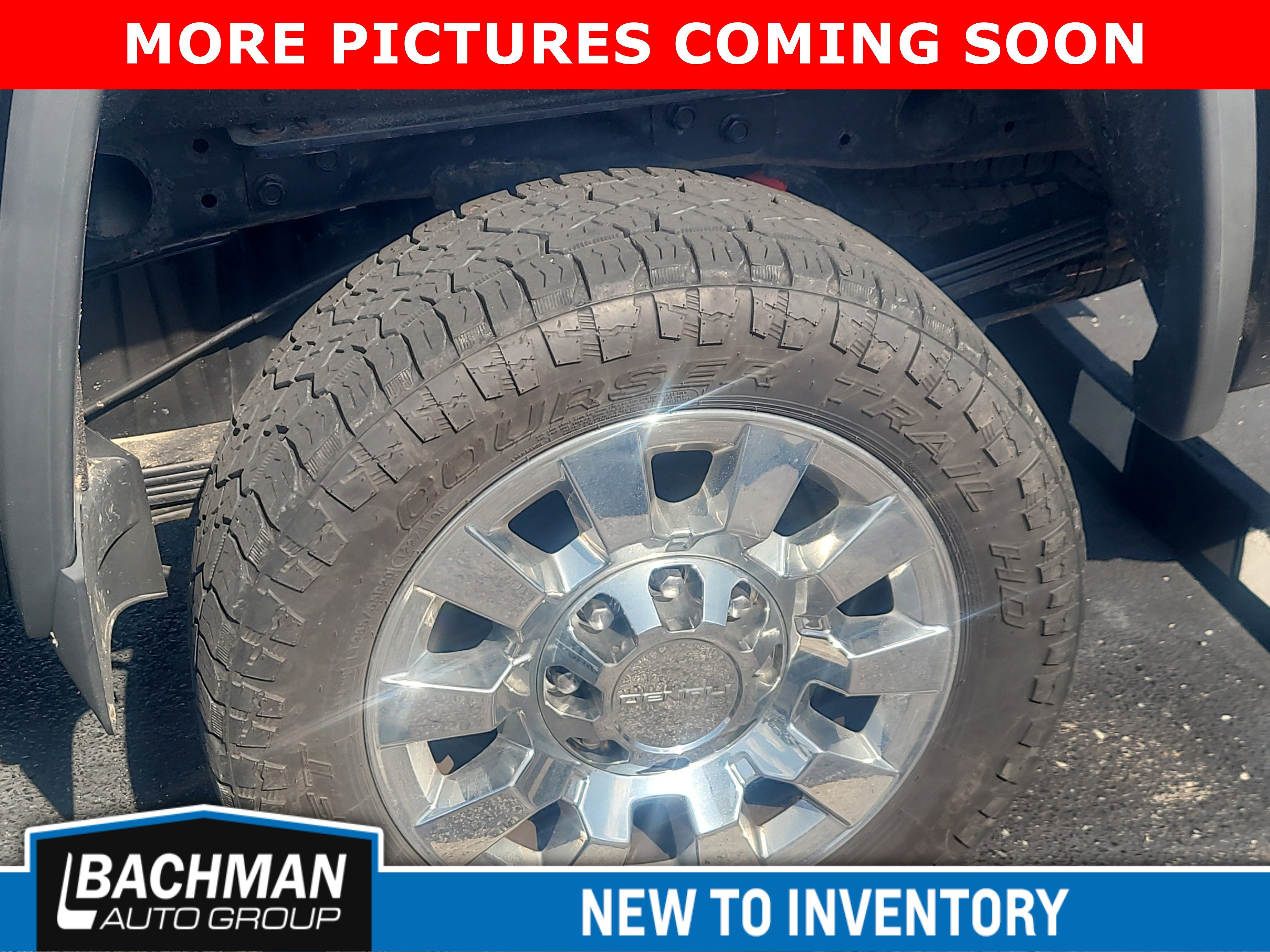Used 2018 Onyx Black GMC Denali image 8