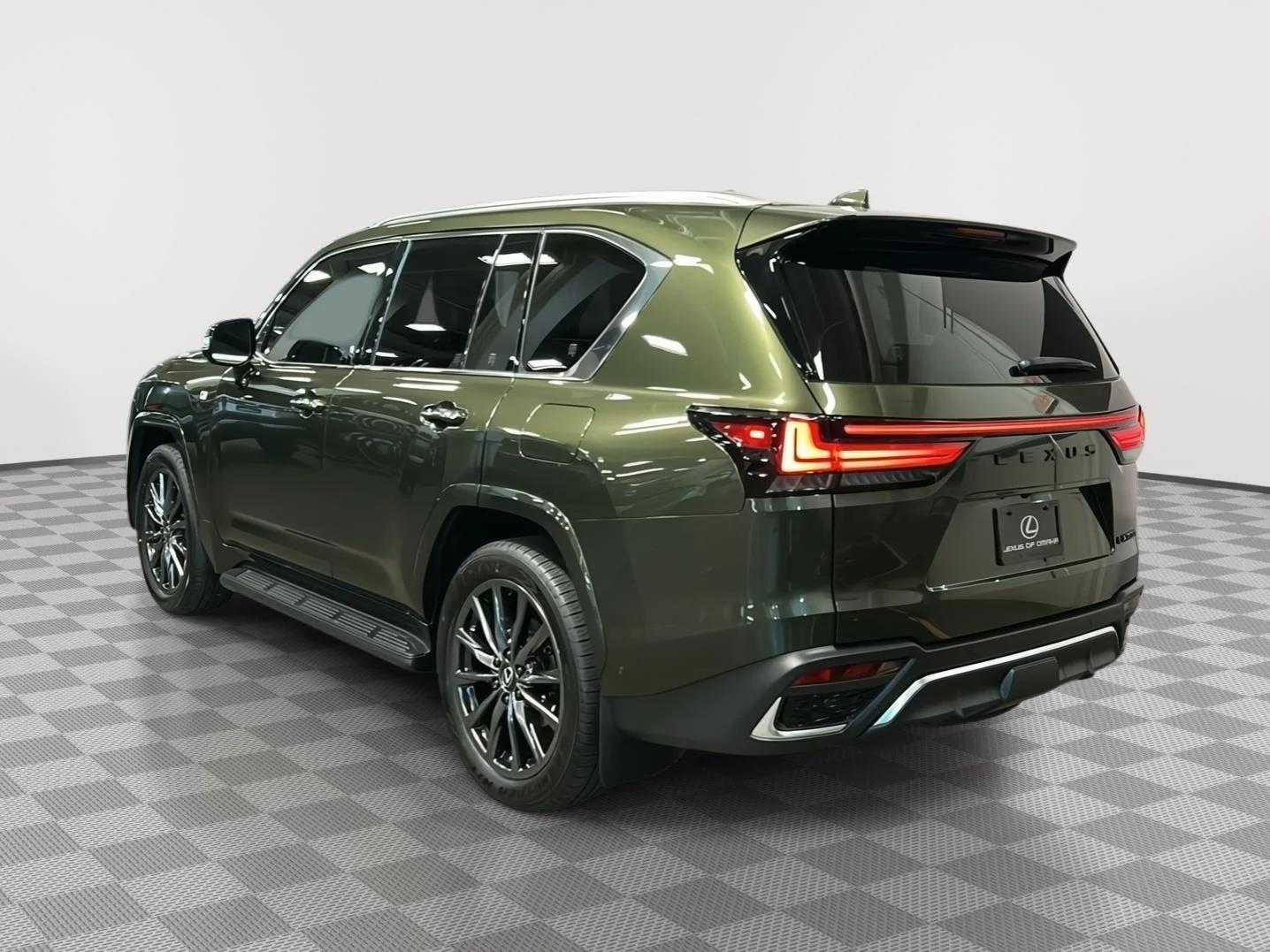 New 2026 Nori Green Pearl Lexus LX 700h F SPORT Handling image 26