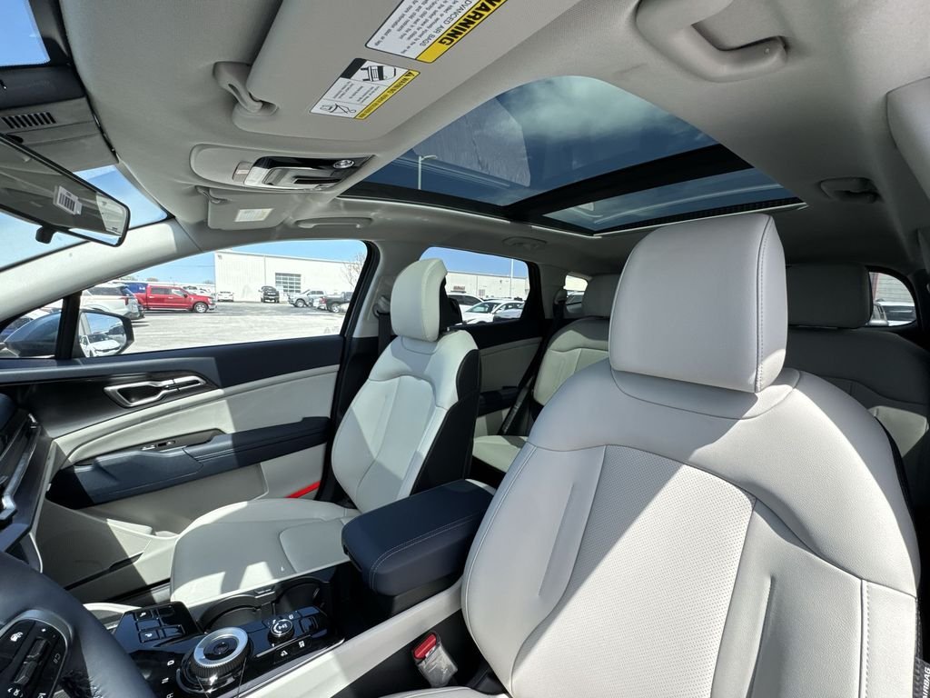 2025 Kia Sportage EX Hybrid - Photo 22