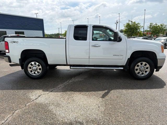 Used 2011 Summit White GMC SLT image 6