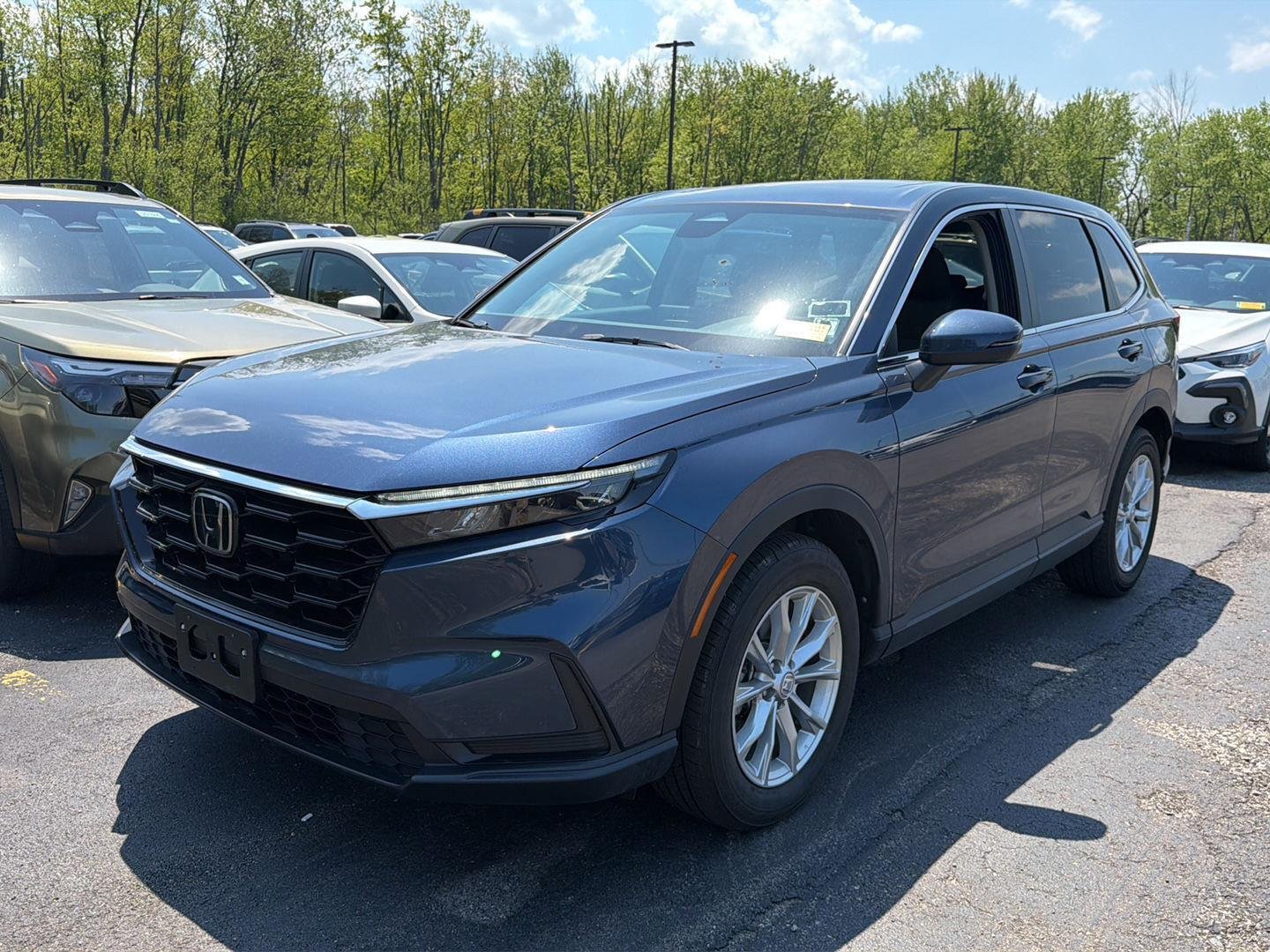 Used 2025 Canyon River Blue Metallic Honda EX image 10