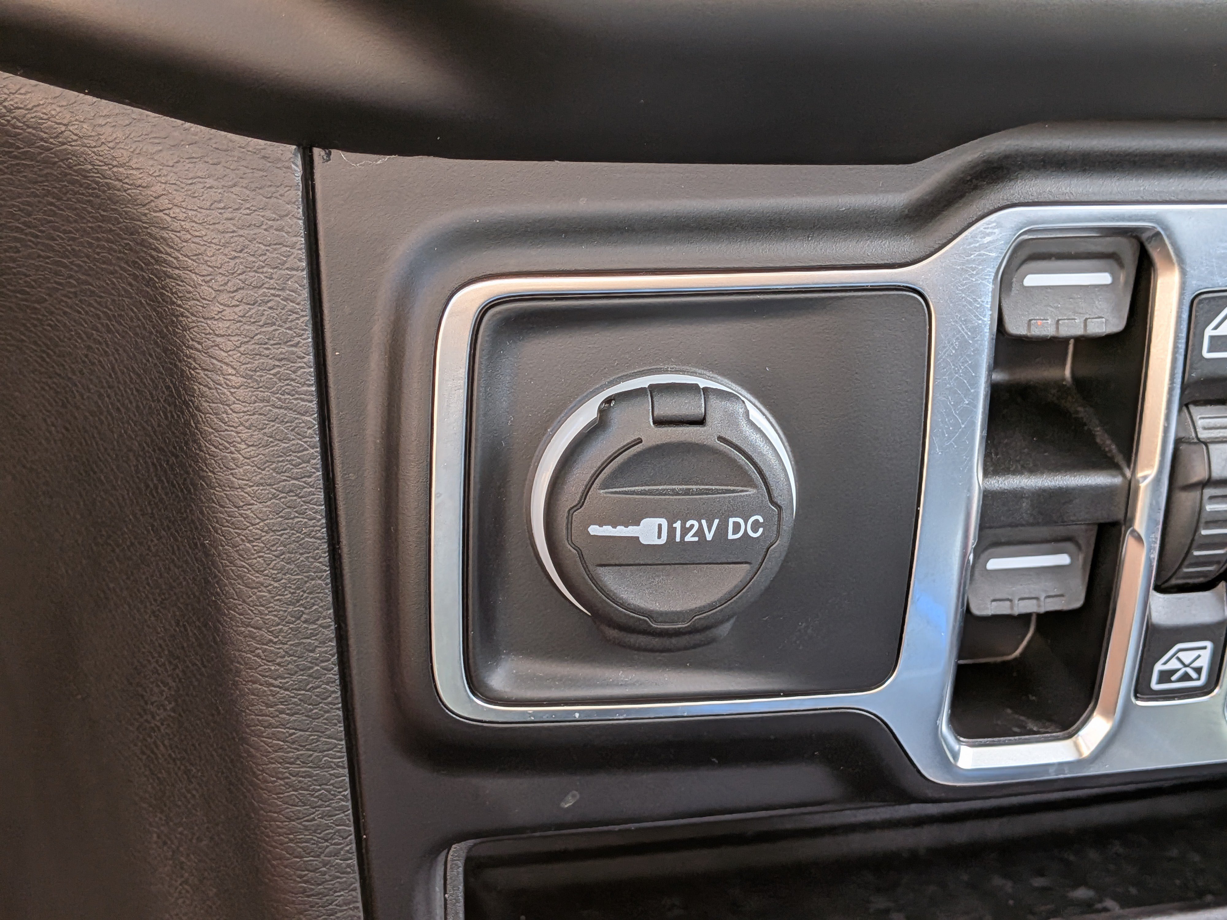 2023 Jeep Gladiator Sport S - Photo 28