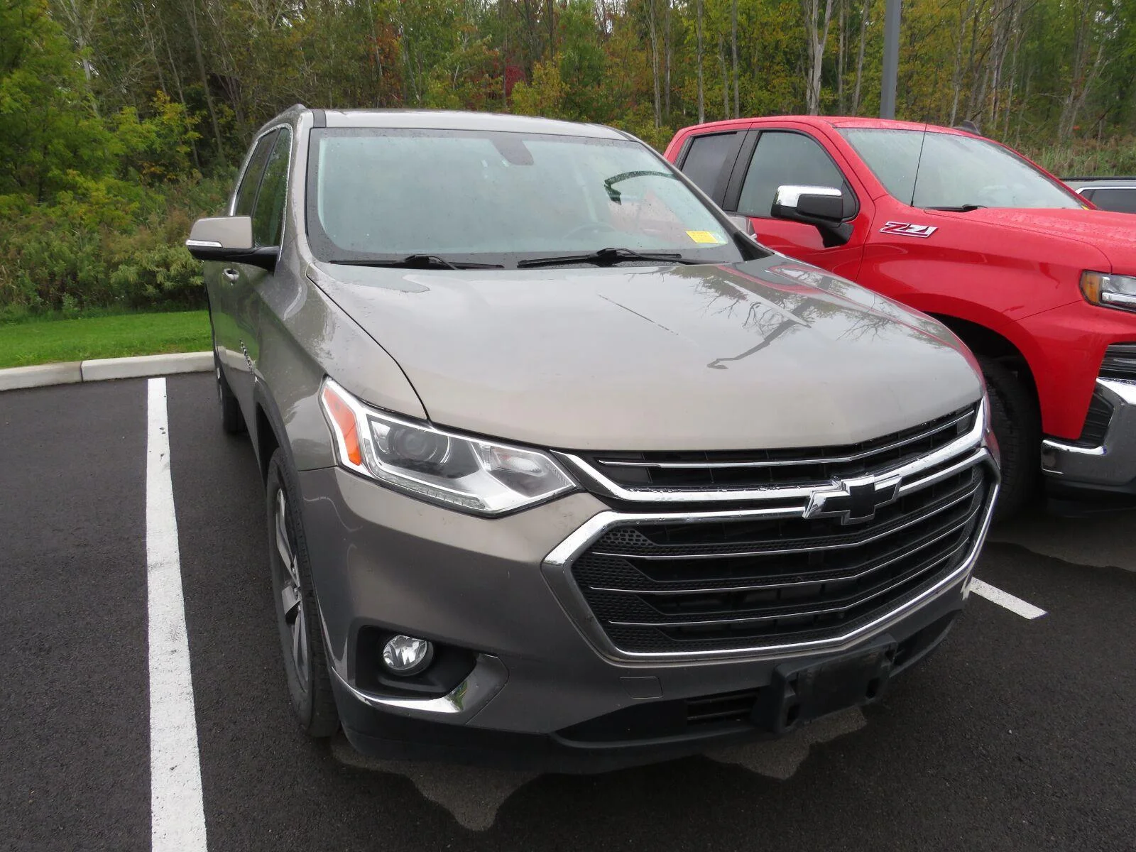 Used 2019 Pepperdust Metallic Chevrolet LT Leather image 3