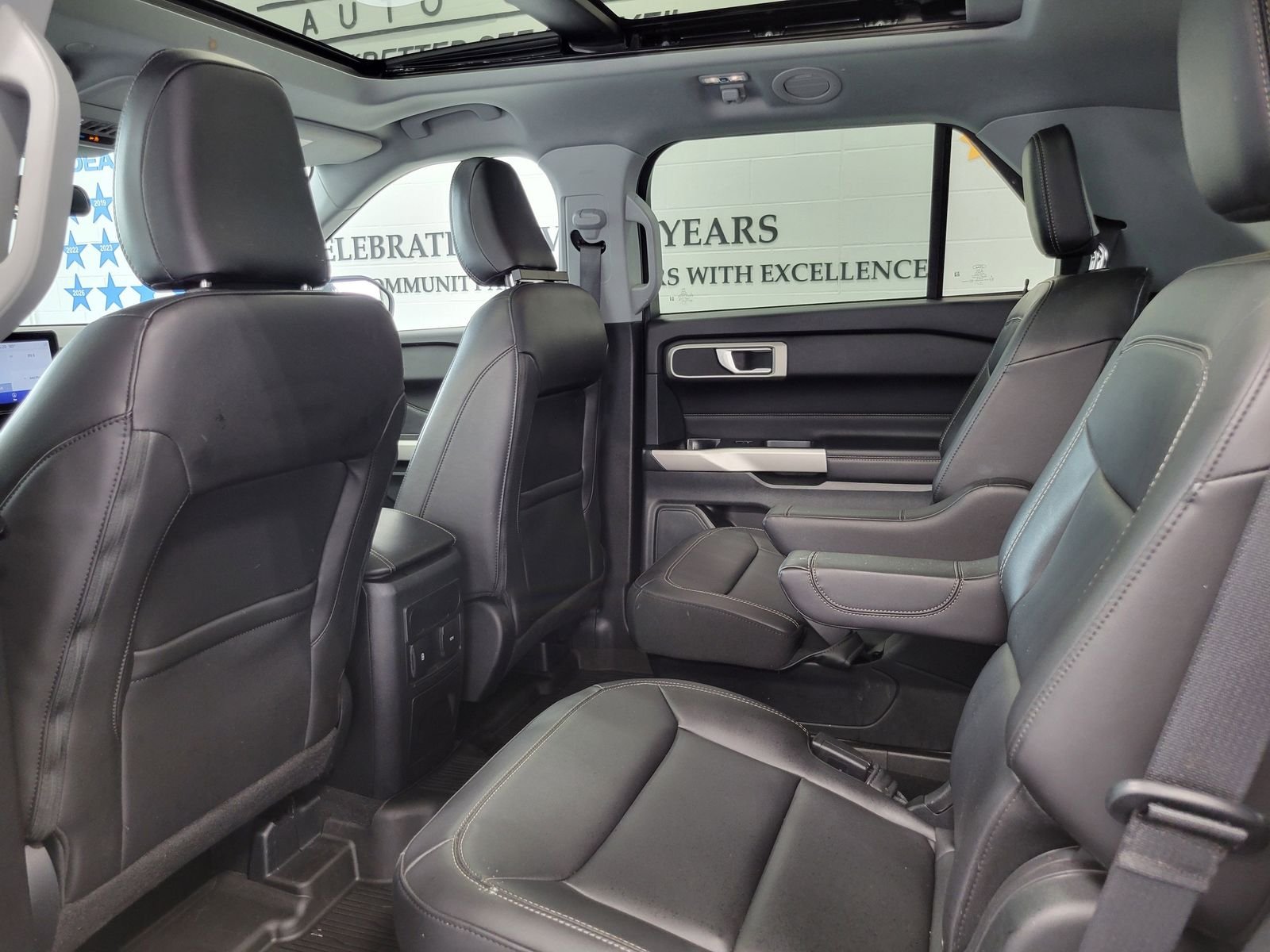 Certified Used 2023 Silver Ford XLT image 23