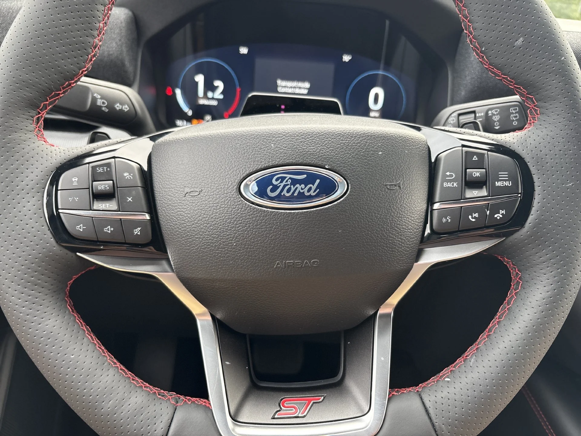 New 2027 Agate Black Metallic Ford ST image 13