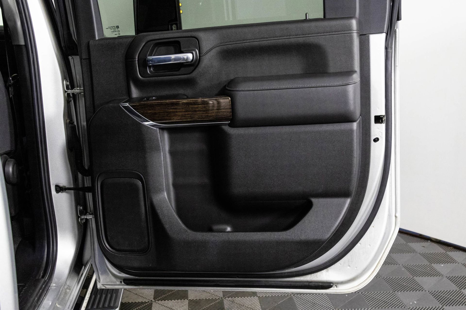 2022 GMC SIERRA HD - Image 32