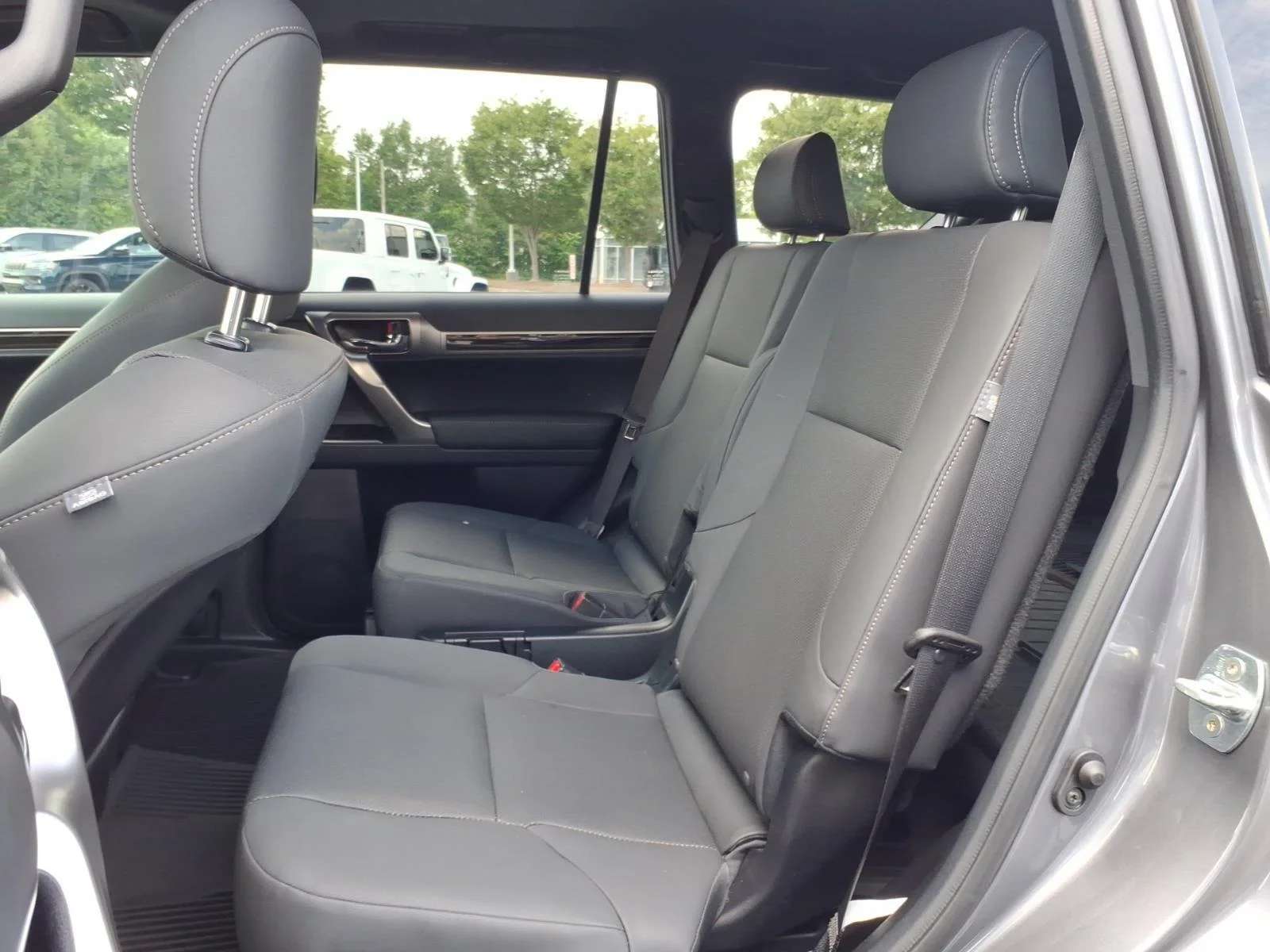 Used 2023 Nebula Gray Pearl Lexus GX 460 Premium image 20