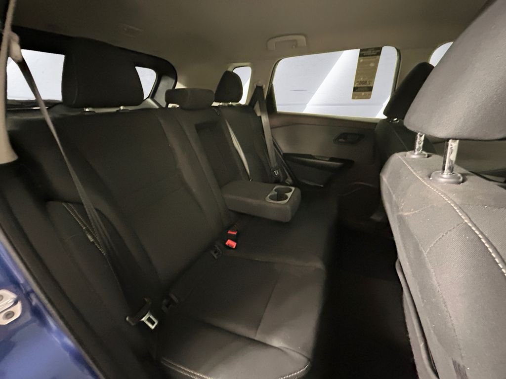Used 2023 Blue Nissan S image 16