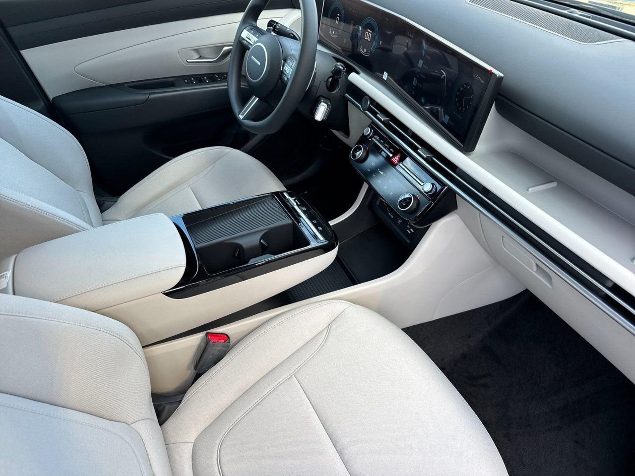 New 2026 Gray Hyundai SE image 15