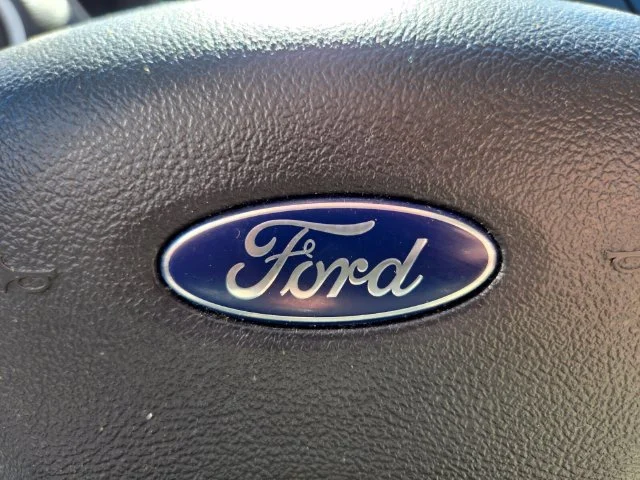 Used 2018 White Ford SE image 31