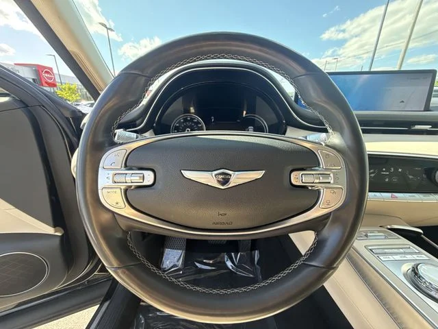 Used 2023 Black Genesis 2.5T image 14