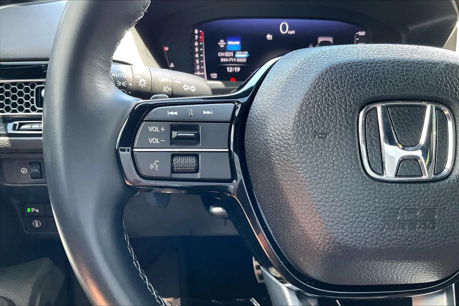Used 2023 Smokey Mauve Pearl Honda Sport Touring image 18