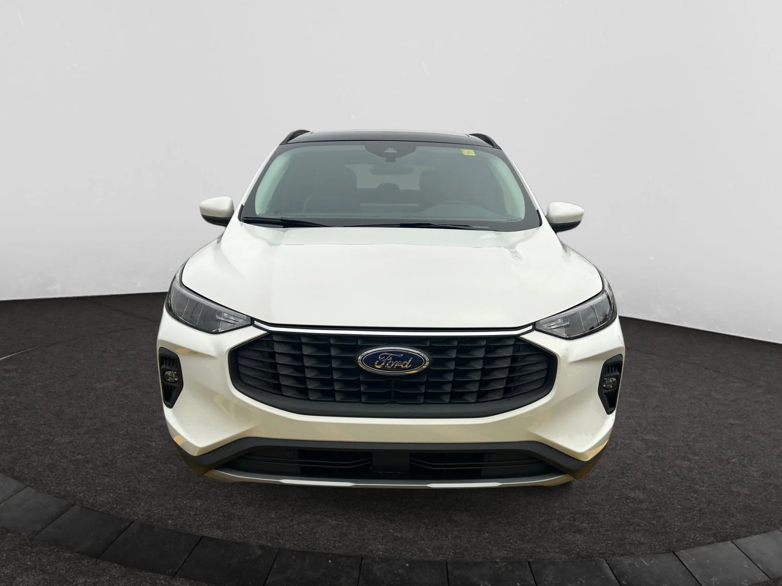 New 2026 Star White Metallic Tri-Coat Ford PHEV image 8