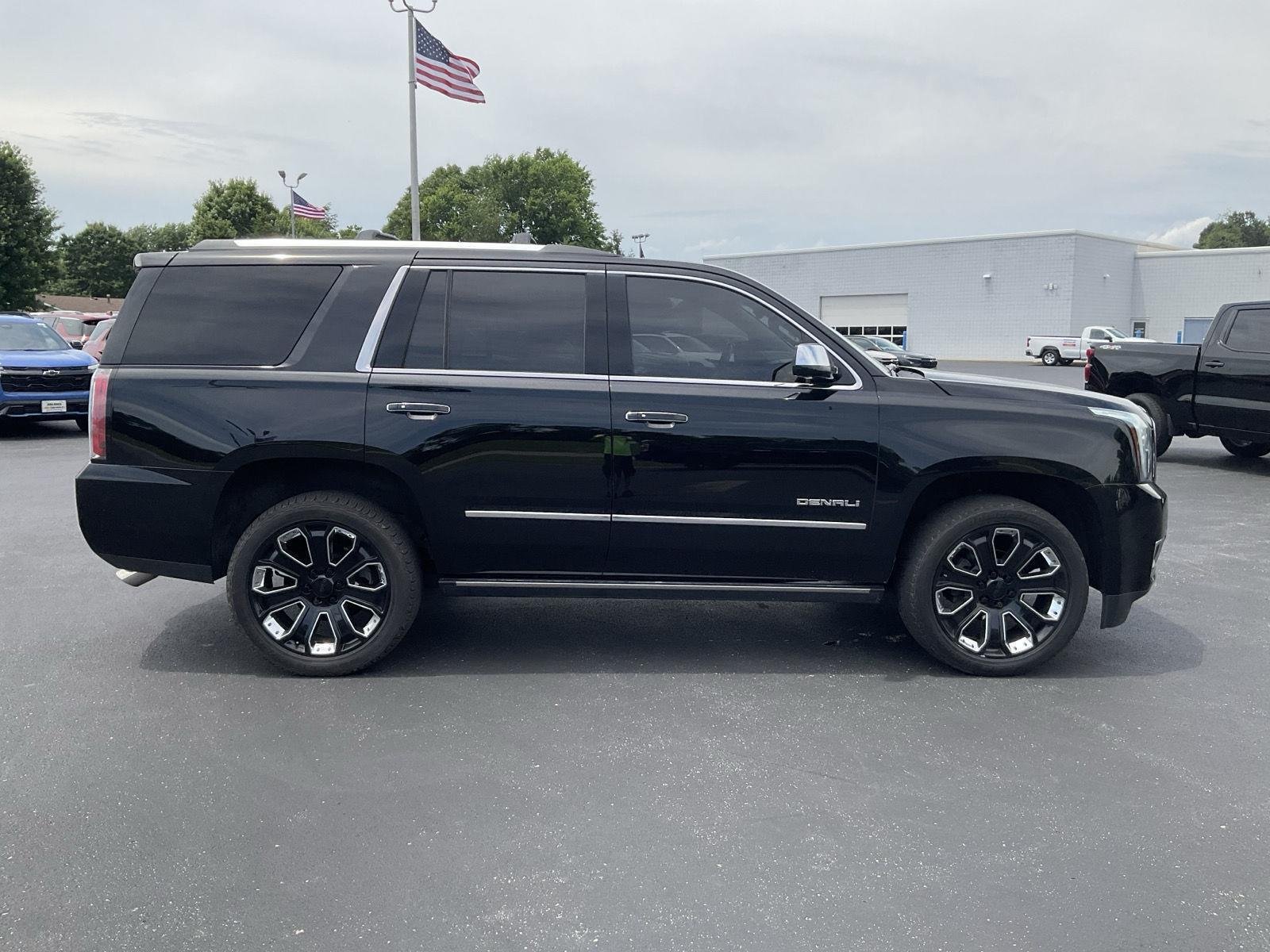 Used 2018 Onyx Black GMC Denali image 5